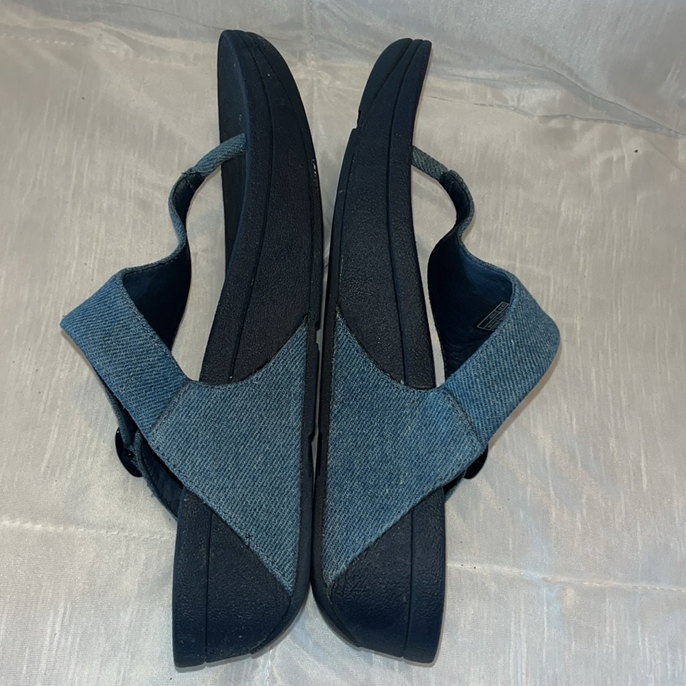 FitFlop The Skinny Denim Toe-Thong Sandals Women’s Size 6 Comfort Flip Flops - Picture 7 of 10